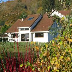 Chalet sous Le Théâtre