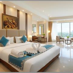 Hotel Shree Ramayanam Premium Near Ayodhya Railway Station 200m - Shri Ram Janmbhoomi Temple 900m - Free Wifi and Parking Facility - Fully Air conditioning Premium Room- Best Premium Hotel In Ayodhya