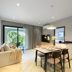 Supreme 2BR Picturesque Courtyard &Pool View F501