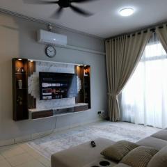 Eva Homestay l 8 minutes to Klebang