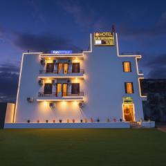 FabHotel AB Residency