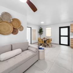 Casa Monseñor 14 PPL House With Balcony in San Juan