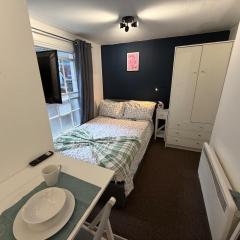 Bayswater and Notting Hill Studio Flat