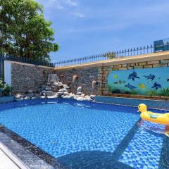 The Cloud Pool Beachside