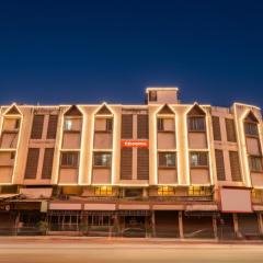 Via Sai Lodging - Nashik Railway Station