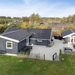 Holiday Paradise Near Grønhøj Beach