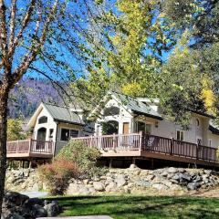 Elegant Cottage Rental on Banks of Trinity River, California