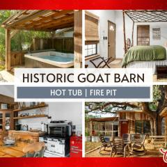 Pet Friendly! Hot Tub, 2mins from Main, Fire Pit