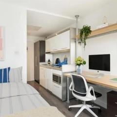 Student Only Modern Studio Spitalfields Market & Liverpool Street