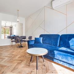 Nautikka Park, Sun & Snow