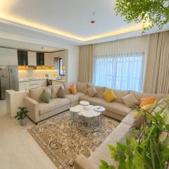 Luxury Super Deluxe Apartment