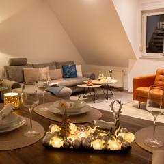 Ferienwohnung Möhnesee - zentral, stilvoll und ruhig mit Balkon und Boxspringbetten