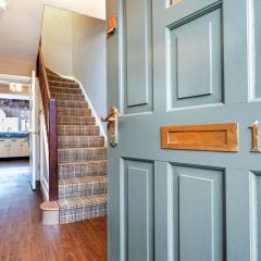 Southside Stay Next to City Centre Queens Uni - Pass the Keys