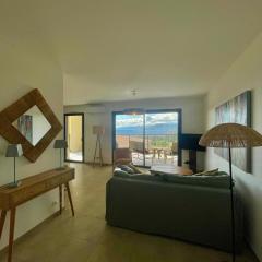 Une terrasse sur le golfe, appartement T3