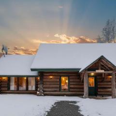 Rustic Log Chalet in Nature - Chalet Le Melisse