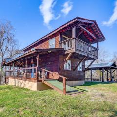 Peaceful Mountain Cabin with Views in Williamsburg