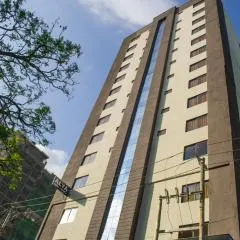 Alya Hotel &amp; Suites Ltd