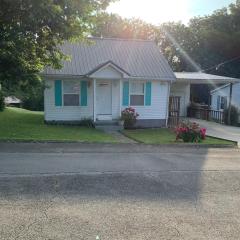 Cozy Cumberland Cottage