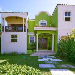 Serenity Villa - 4bd by ZenBreak