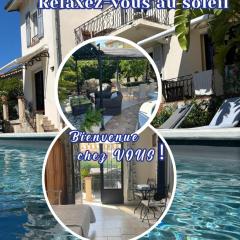 Très beau Studio lumineux dans Villa avec piscine