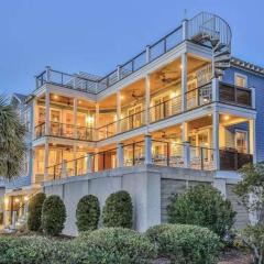 Beautiful Family Home with Private Pool Hot Tub Movie Room & Rooftop Terrace Ocean Views Beach steps away