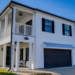 Luxury Pet-Friendly Home with Game Room & Community Pool