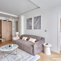 Apartment Centre de Paris by Studio prestige