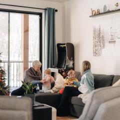 Ostrya - Luxury Condo Ski in Ski Out Tremblant