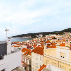 Just Sezimbra- Modern Apt 3 Min from Beach