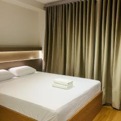 IBZ1508 - Studio central CWB