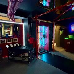 Fantasy Naughty Den - Central Brighton