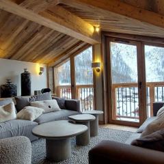 Appartement d'exception avec cheminée et home cinéma à Val-d'Isère - FR-1-694-442