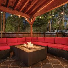 Tahoe Cabin - Hot Tub, Fire Pit, Pool Table, minutes from Heavenly