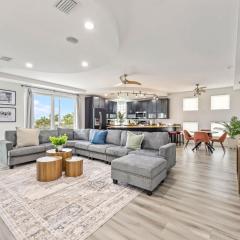 Oceanfront 6BR Indoor Pool Theater Funky Fun