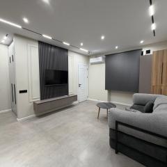 Lili's House Saryan 24