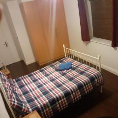 New unique room Close to tramline