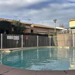 Escapade côtière avec terrasse et confort - FR-1-387-216