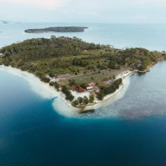 Gili Sudak Indah Paradise Beach Bungalow
