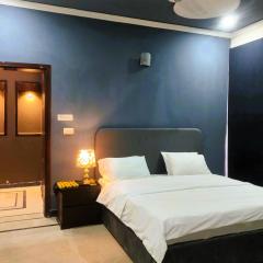 Pinewood Guest House