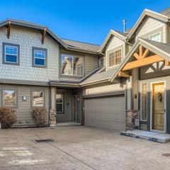 Foxpoint Cottage townhouse