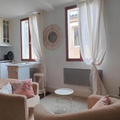 Studio Les Armuriers, 2e ét sans asc