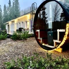 Villa Renkaranta - Modern villa for 8-12 person, own beach, sauna & hot tub - surrounded by forests