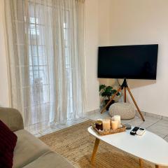 Urban lodge Agios Dimitrios