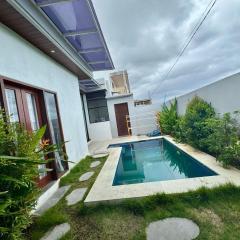 Elegant Jaden Villa Cemagi