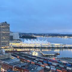 Ocean and Mountain View Home - Downtown Vancouver