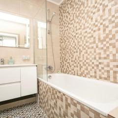 Petrovdom Apartments 18-90Б in RC Kvartet, Vasyl Lypkivskyi Street 16B