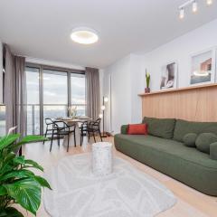 Skyline River Suite & EUROVEA TOWER