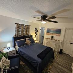 Private 1 Bedroom Suite Near Orlando Attractions
