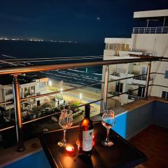 Beachfront Bliss Central 2BR Apartment