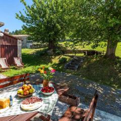 Apartment with BBQ in Kozljak 8746